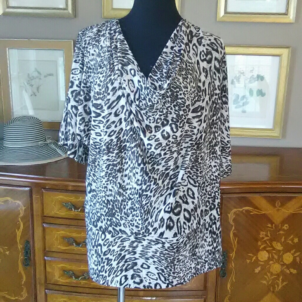 ISABELLA RODRIGUEZ Blouse